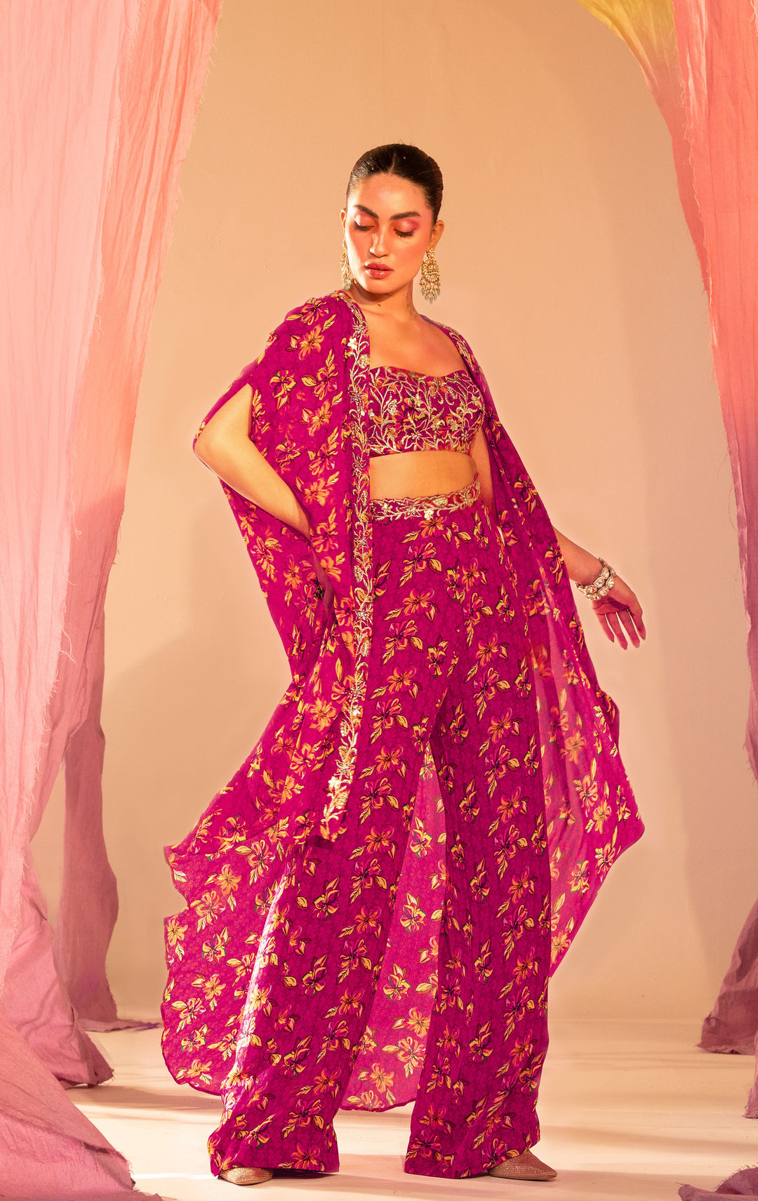 Cape Set – Silky-Bindra