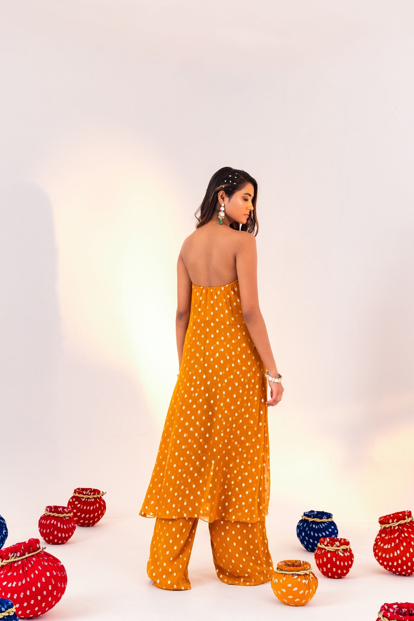CENTRE CUT HALTER NECK TUNIC AND STRAIGHT PANT SET