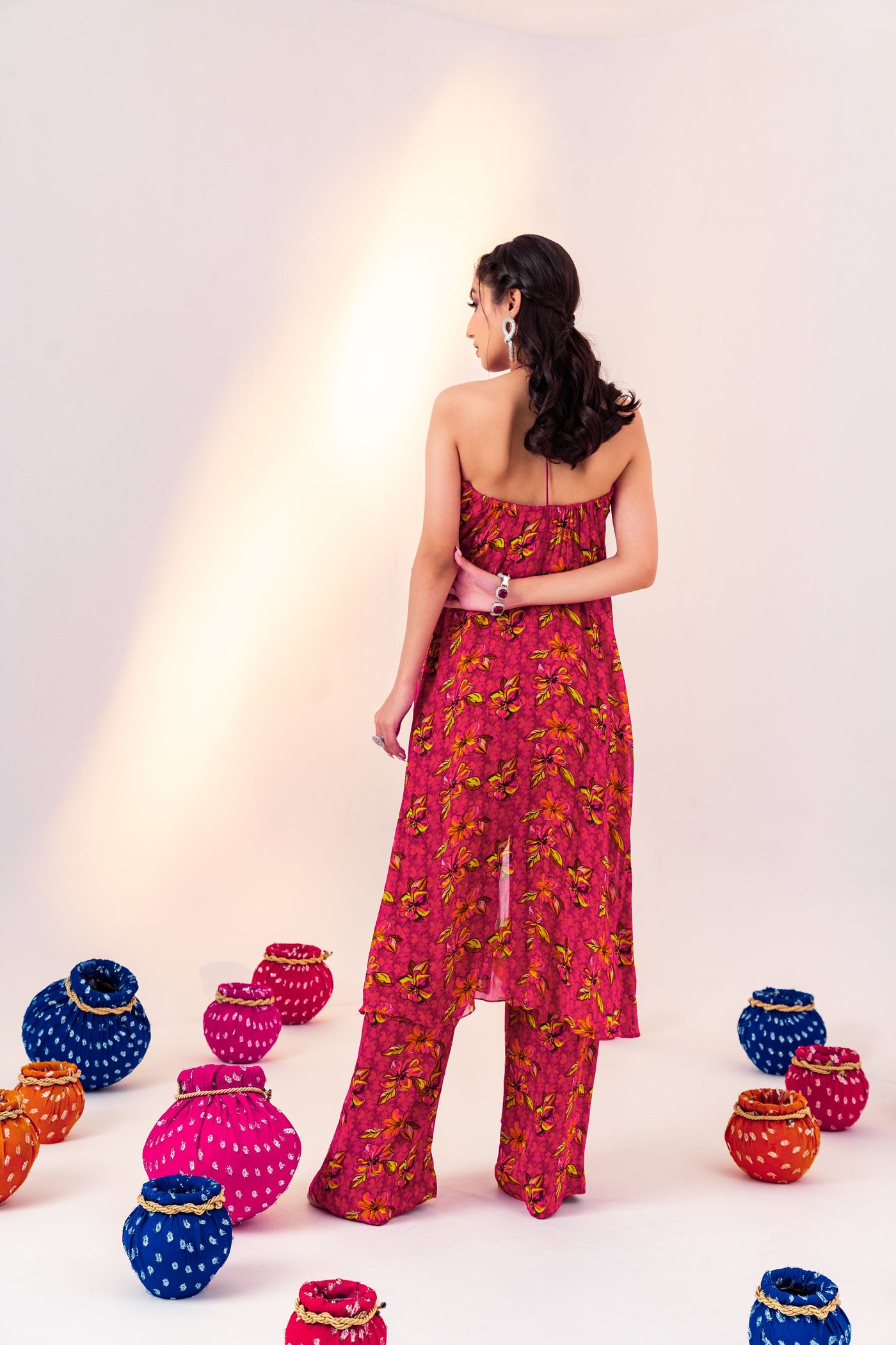 PRINTED CENTRE CUT HALTER NECK TUNIC AND STRAIGHT PANT SET