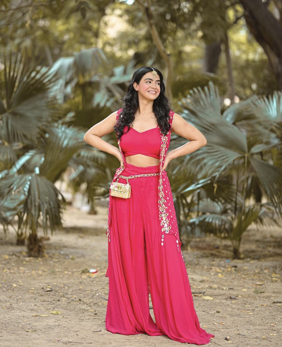 Nishtha Gandhi in Mirror Work Asymettrical Cape With High Waist Pallazo And V-Hem Crop Top