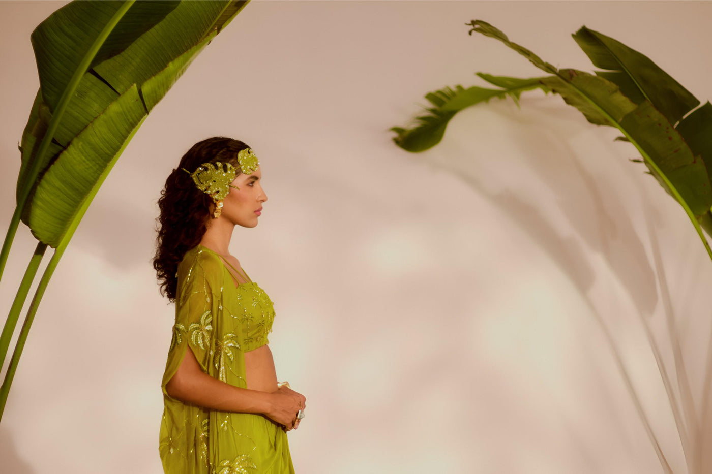 ARECA CAPE AND DRAPE SKIRT SET