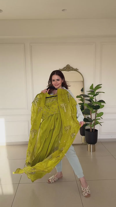 Heena Somani  in Areca Cape and Drape Skirt Set