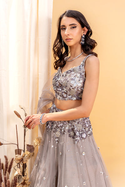 Floral Embroidery Sweetheart Neck Cutwork Blouse With Tulle Embroidered Waist Lehenga & Floral Border Dupatta
